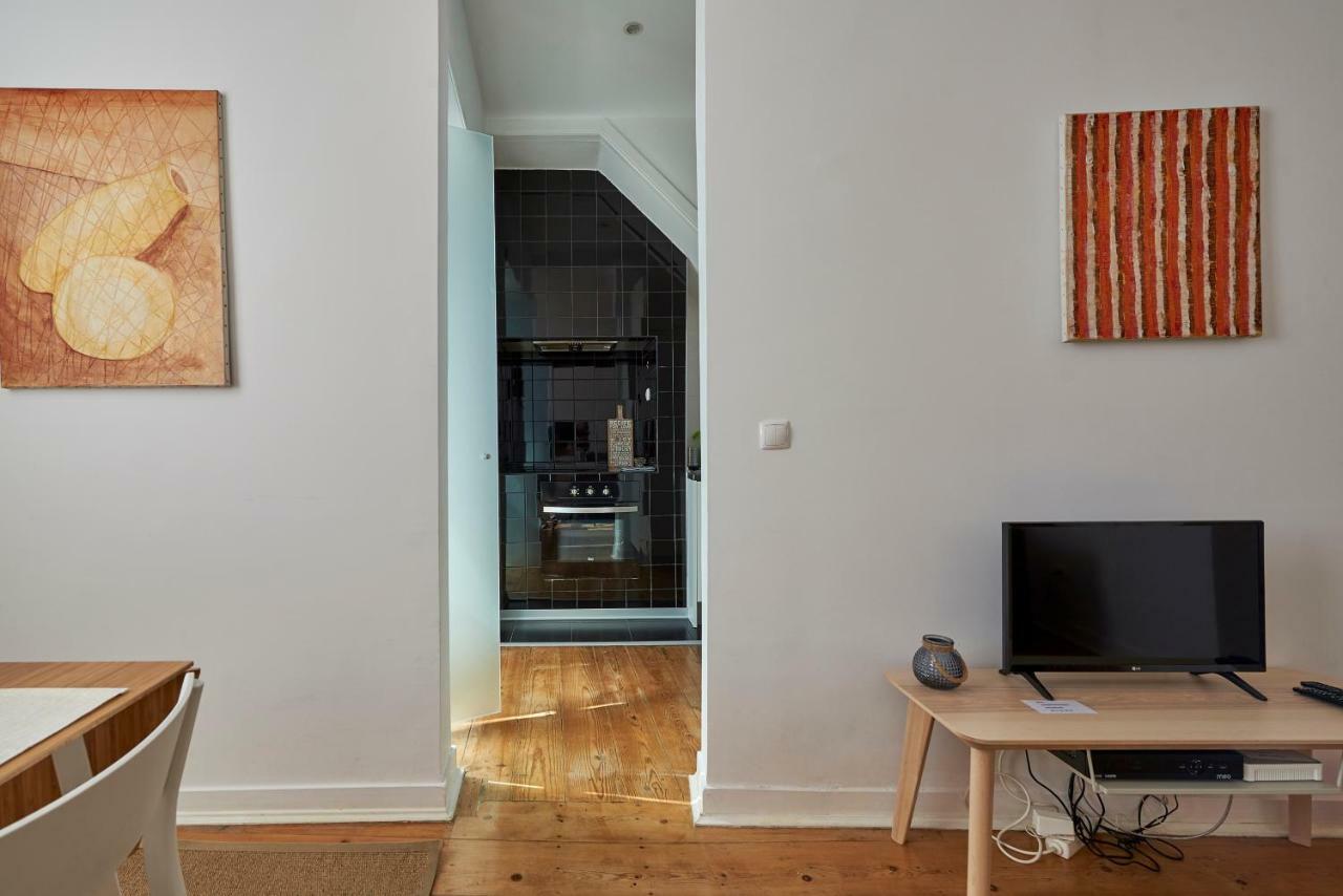 Charming Apartment Em Belem-Books And Canvas Lisboa Ngoại thất bức ảnh
