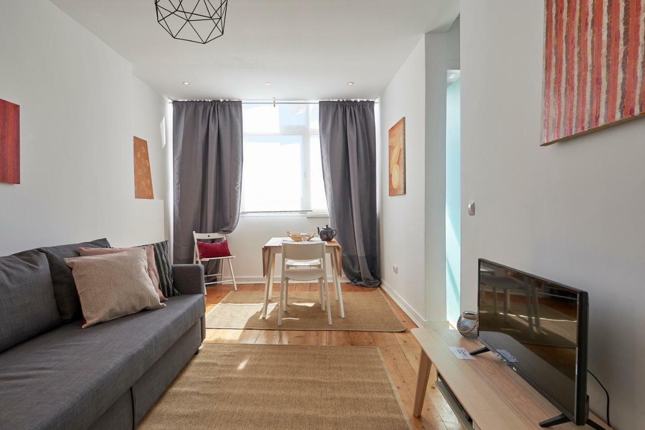 Charming Apartment Em Belem-Books And Canvas Lisboa Ngoại thất bức ảnh