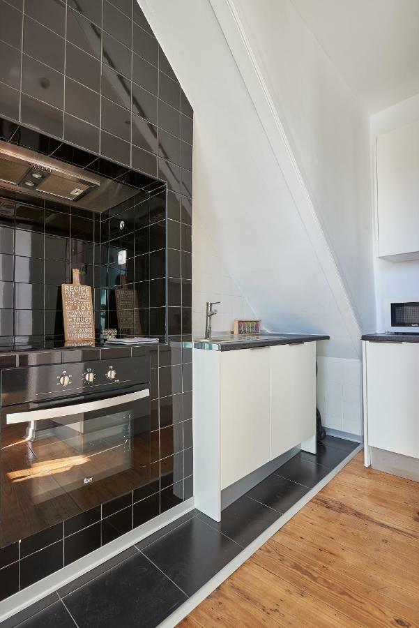 Charming Apartment Em Belem-Books And Canvas Lisboa Ngoại thất bức ảnh